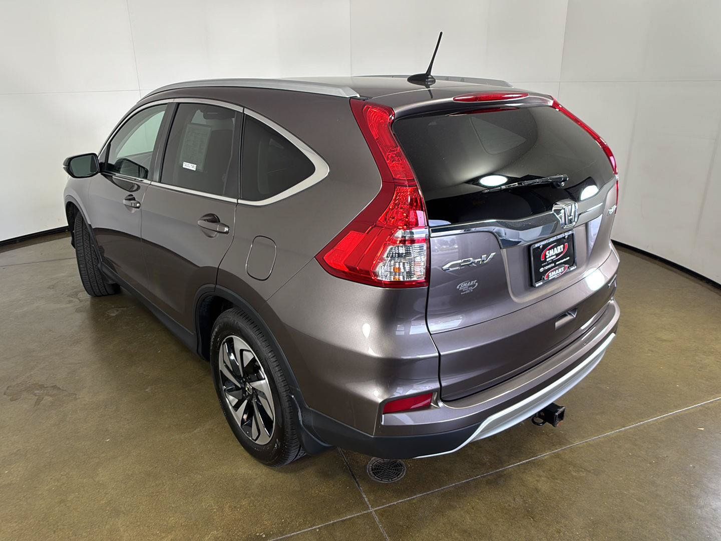 Used 2016 Honda CR-V Touring image 12
