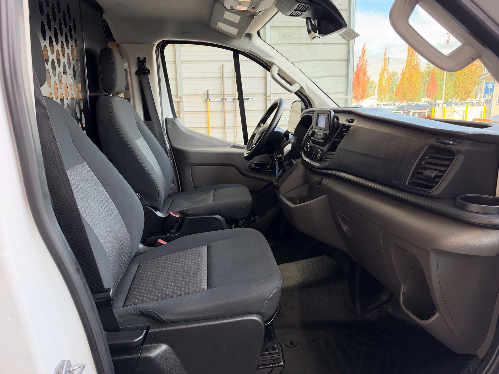 Used 2025 Ford Transit 250 Low Roof w/ Exterior Upgrade Package RWD image 11