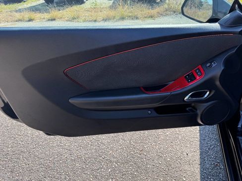 Used 2015 Chevrolet Camaro SS image 42