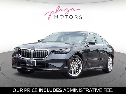 Used 2025 BMW 540i xDrive AWD/4WD image 1