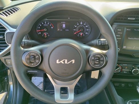 Used 2022 Kia Soul LX w/ Technology Package image 24