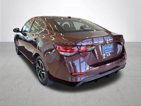 Certified 2025 Nissan Sentra SV FWD image 11