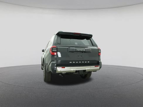 New 2025 Toyota 4Runner Limited image 22
