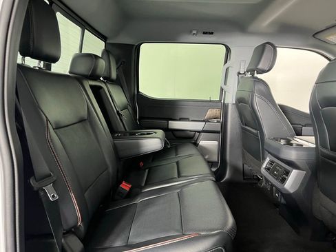 Used 2024 Ford F250 Lariat image 30