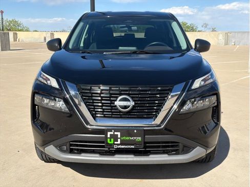Used 2023 Nissan Rogue S AWD/4WD image 2