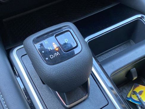 Used 2025 Nissan Pathfinder SL w/ SL Premium Package image 27