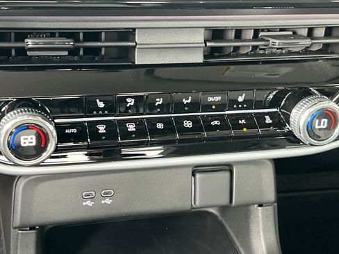 New 2025 Honda Prologue Touring image 23