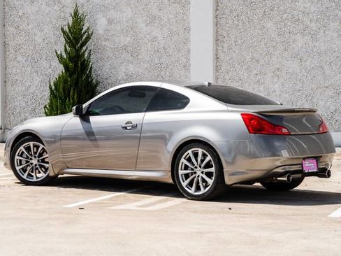 Used 2009 INFINITI G37 Sport w/ Premium Pkg image 4