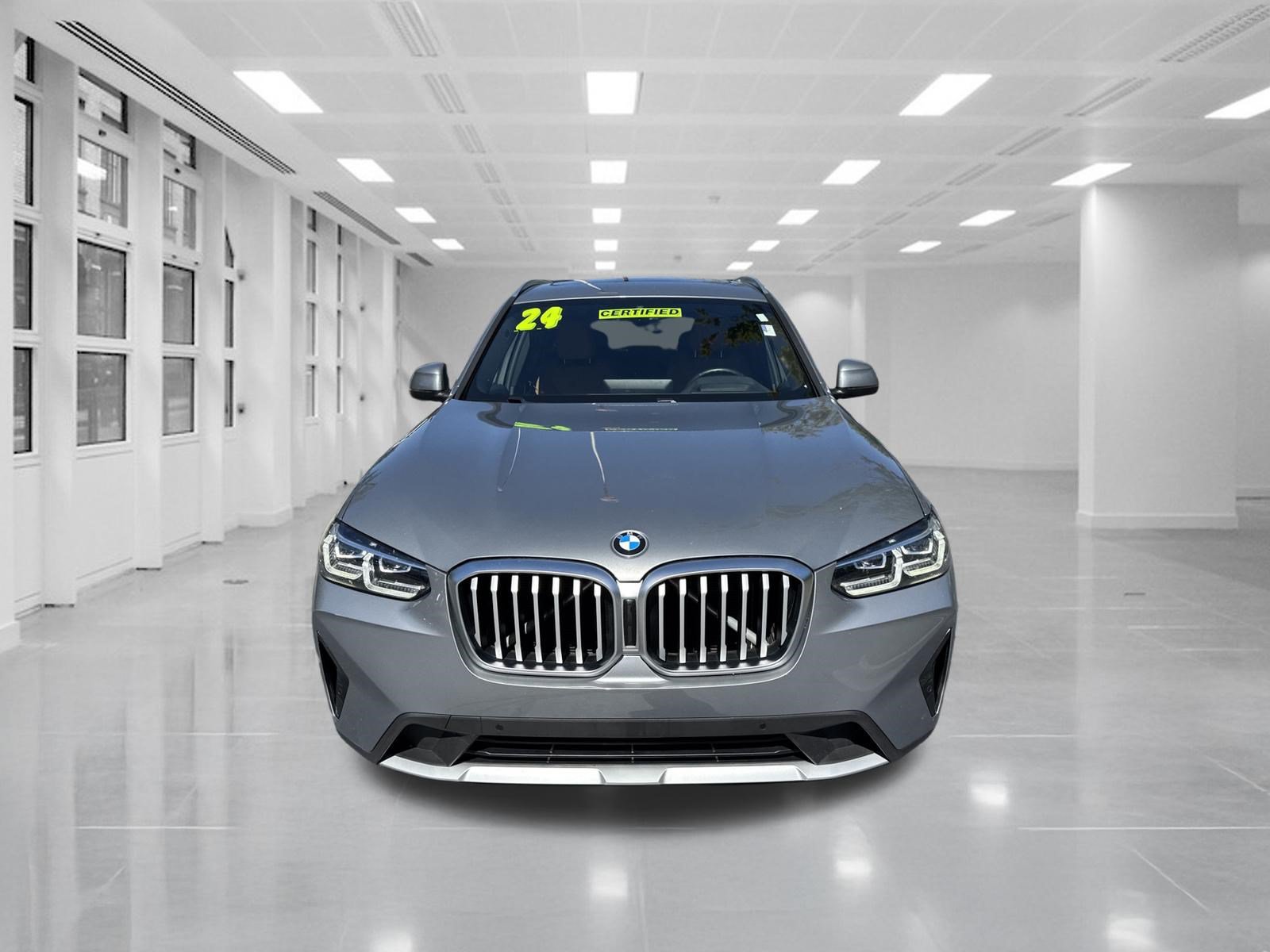 Used 2024 BMW X3 sDrive30i w/ Premium Package RWD image 2