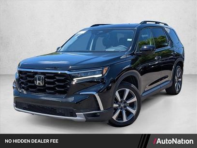 Certified 2025 Honda Pilot Elite