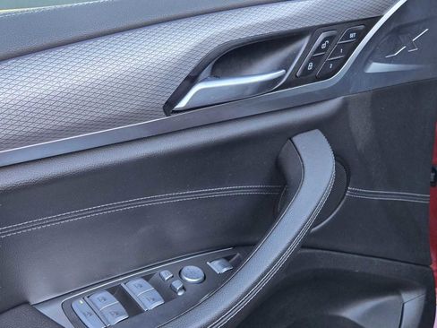 Used 2021 BMW X4 M40i w/ Executive Package image 19