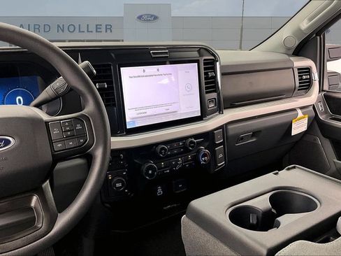 New 2026 Ford F250 XLT w/ XLT Premium Package AWD/4WD image 6