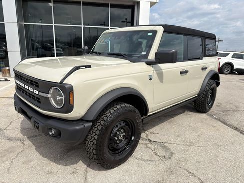 New 2026 Ford Bronco Big Bend w/ Black Diamond Package AWD/4WD image 49