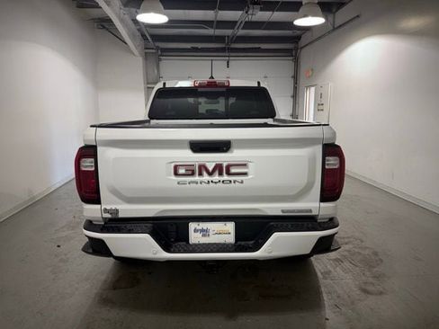 New 2026 GMC Canyon Elevation w/ Convenience Package image 5