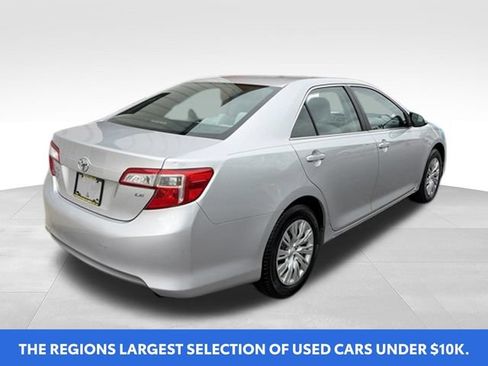 Used 2012 Toyota Camry LE FWD image 4