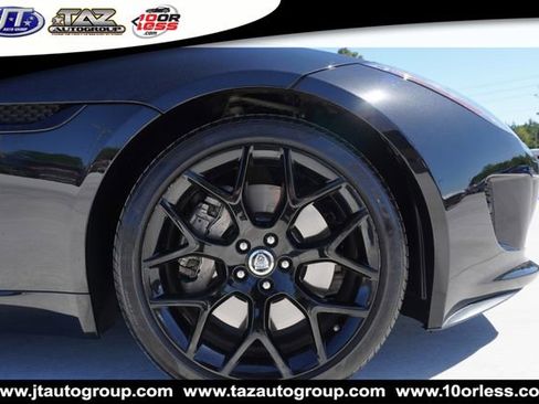 Used 2015 Jaguar F-TYPE Coupe image 9