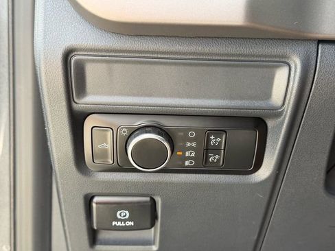 Used 2024 Ford F150 XL RWD image 24
