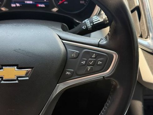 Used 2022 Chevrolet Equinox LT FWD image 20