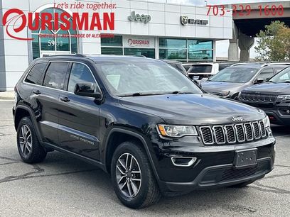 Used 2019 Jeep Grand Cherokee Laredo w/ 18" Wheel & 8.4" Radio Group