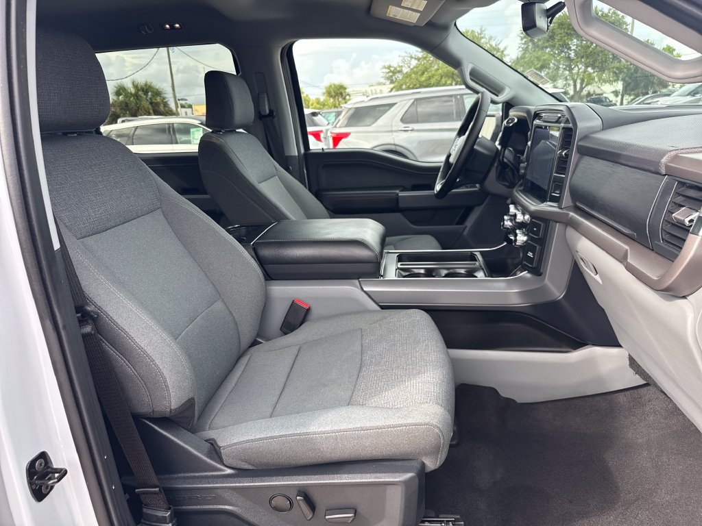 Used 2025 Ford F150 XLT w/ Equipment Group 302A MID AWD/4WD image 28