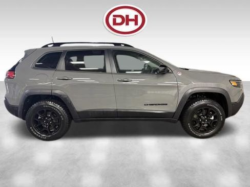 Used 2023 Jeep Cherokee Trailhawk w/ Sun & Sound Group image 2