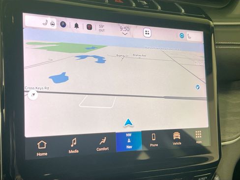 Used 2023 Jeep Grand Cherokee Limited image 12