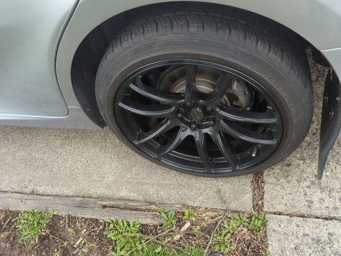 Used 2023 Toyota Camry LE image 5