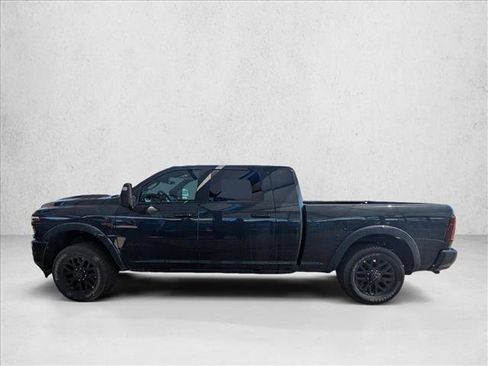 New 2026 RAM 2500 Limited AWD/4WD image 9