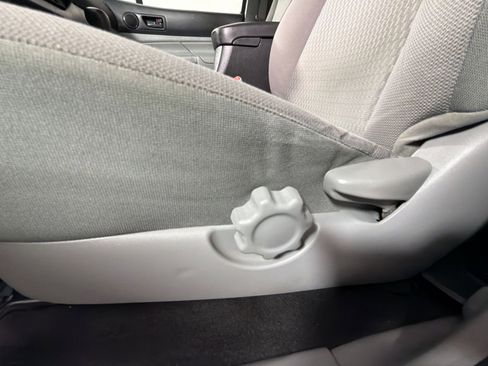 Used 2014 Toyota Tacoma PreRunner image 14