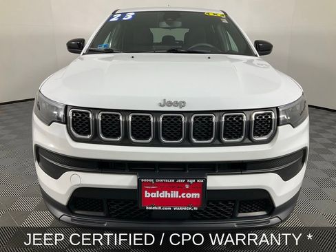 Certified 2023 Jeep Compass Sport image 3