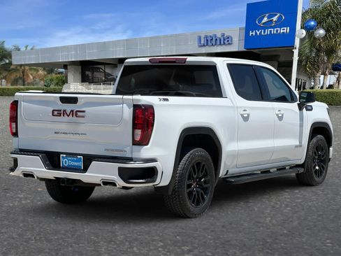 Used 2024 GMC Sierra 1500 Elevation w/ X31 Off-Road Package AWD/4WD image 3