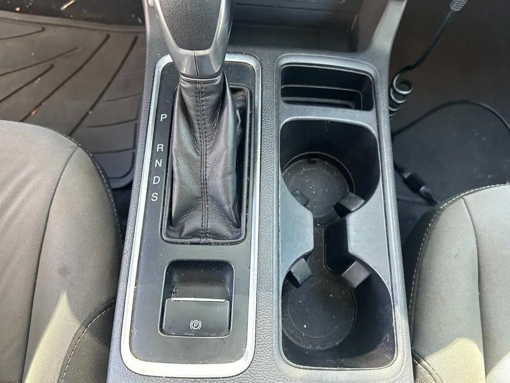 Used 2017 Ford Escape S FWD image 23