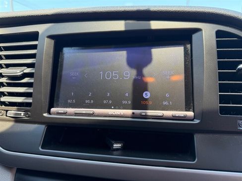 Used 2017 Hyundai Elantra SE FWD image 17
