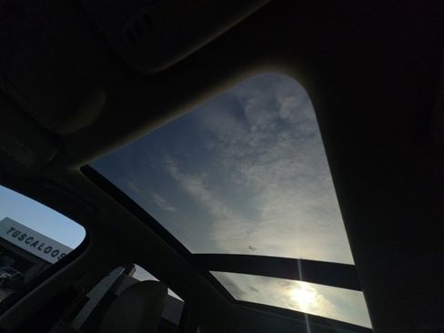 Used 2018 Ford Edge Titanium w/ Equipment Group 302A image 24