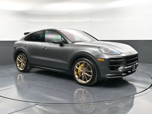 Certified 2024 Porsche Cayenne Turbo GT image 10
