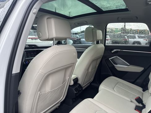 Used 2021 Audi Q3 2.0T Premium Plus w/ Premium Plus Package AWD/4WD image 25