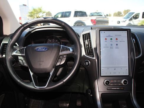 Certified 2023 Ford Edge SEL w/ Convenience Package AWD/4WD image 17