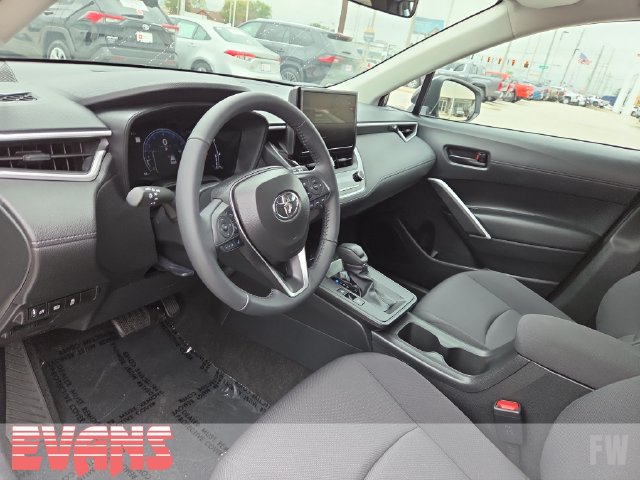New 2026 Toyota Corolla Cross LE FWD image 21