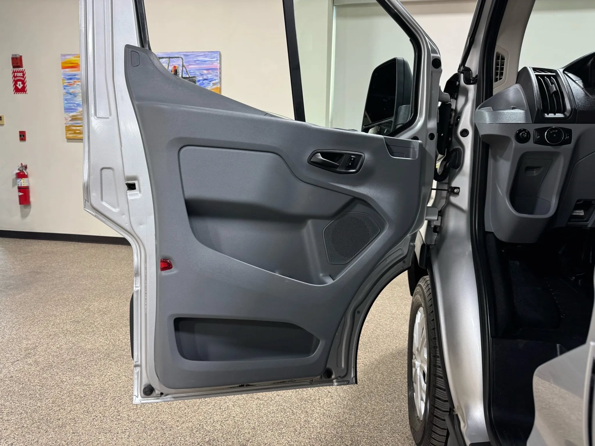 Used 2015 Ford Transit 350 148 Medium Roof RWD image 34