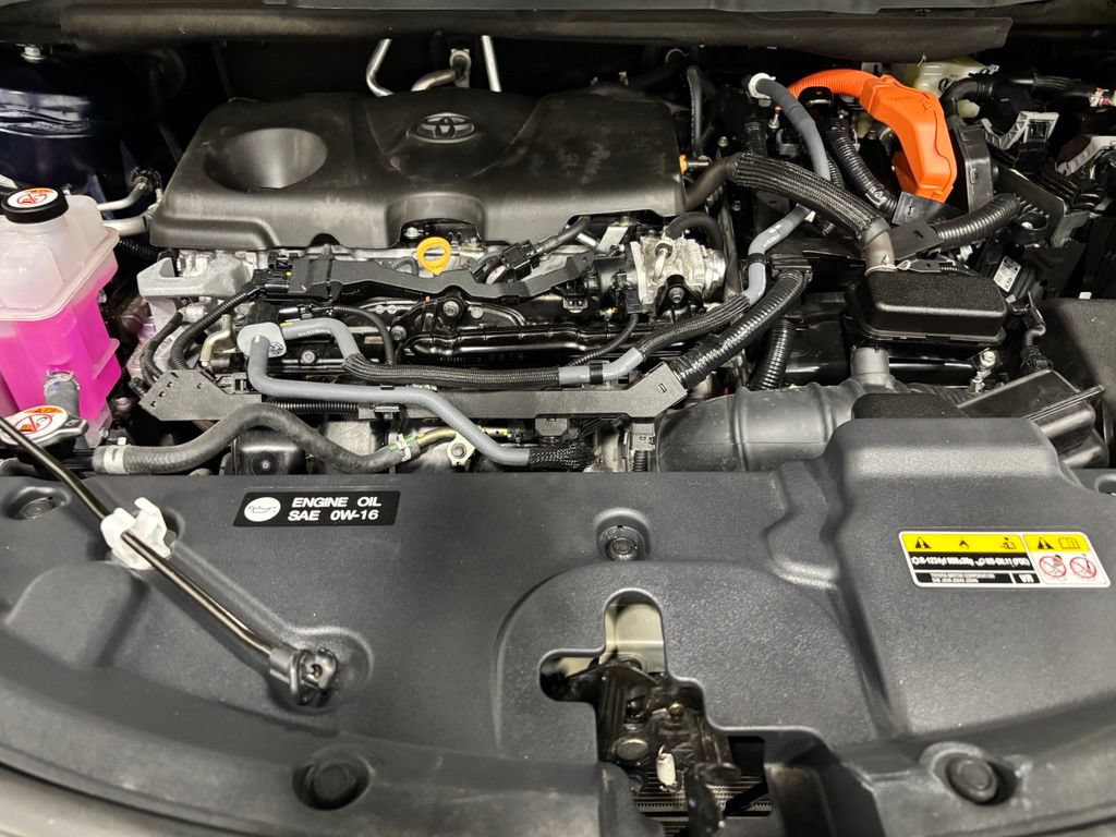 Used 2026 Toyota Sienna LE AWD/4WD image 72