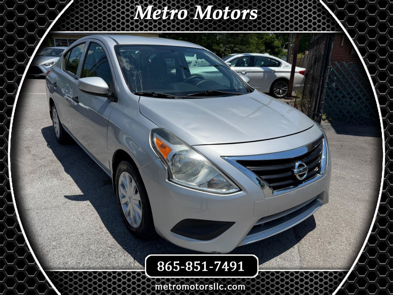 Used 2019 Nissan Versa S Plus FWD image 1