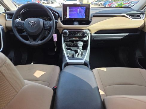 Certified 2025 Toyota RAV4 LE FWD image 5