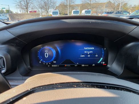 Certified 2023 Ford Explorer Platinum w/ Equipment Group 601A image 18