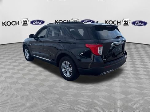 Used 2023 Ford Explorer XLT w/ Equipment Group 202A AWD/4WD image 6