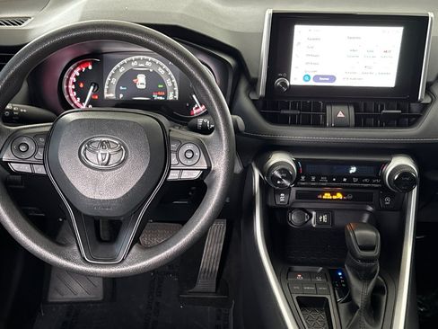 Used 2025 Toyota RAV4 XLE FWD image 14
