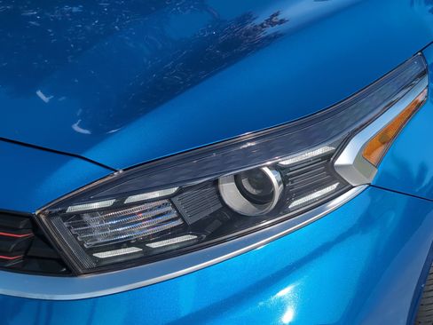 Used 2022 Kia Forte GT-Line w/ GT-Line Technology Package image 6