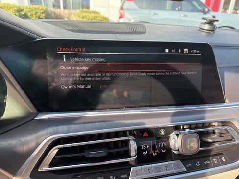 Used 2023 BMW X6 xDrive40i w/ Executive Package image 8