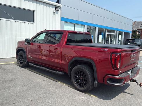 Used 2024 GMC Sierra 1500 Elevation image 12
