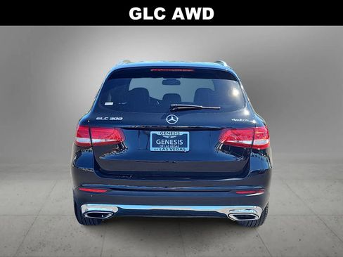 Used 2017 Mercedes-Benz GLC 300 4MATIC image 7