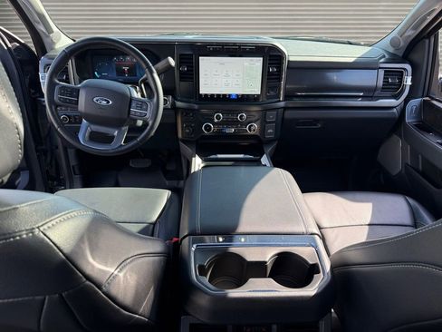 Certified 2023 Ford F450 Lariat w/ Camper Package image 10